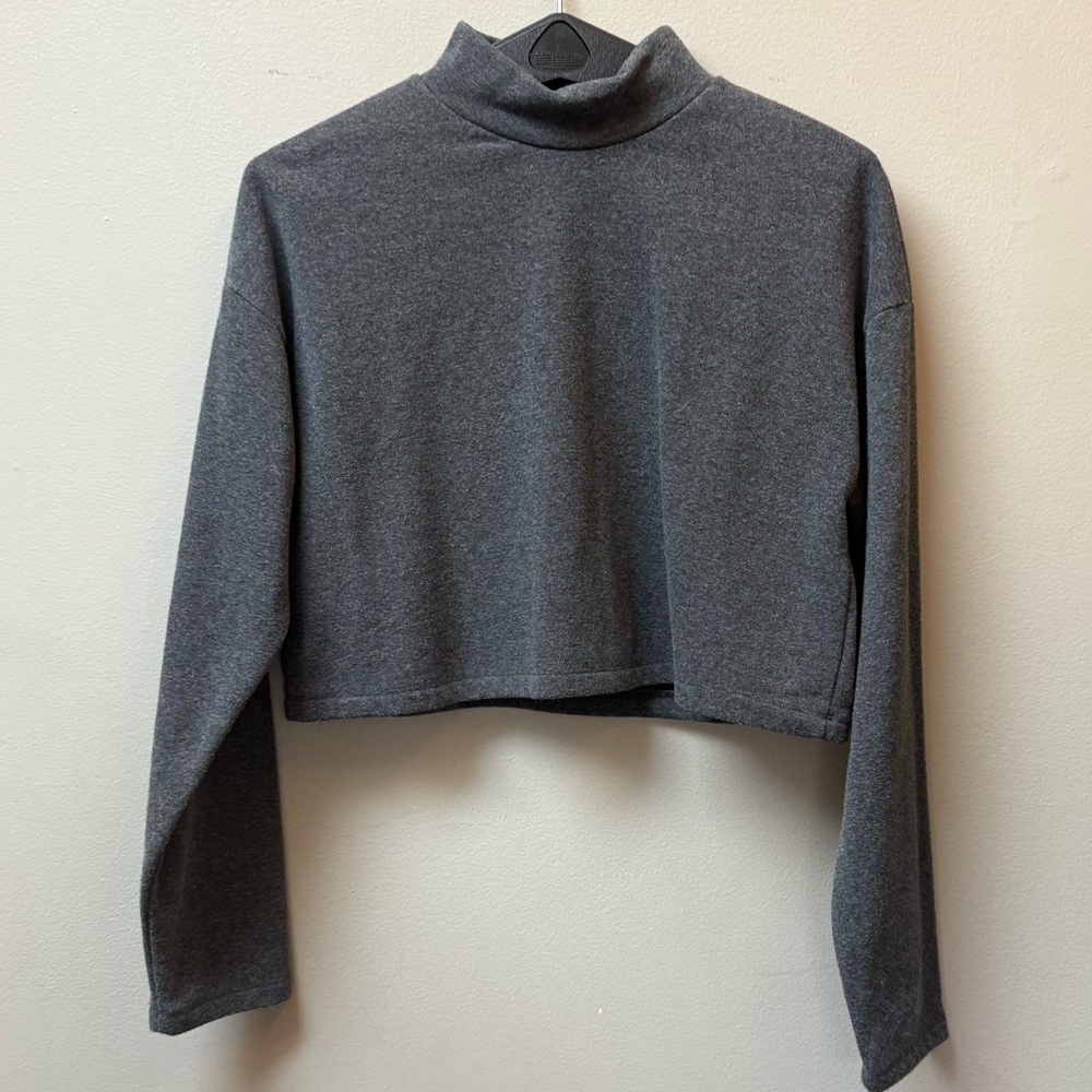 Heart Hips Charcoal Long Sleeve Crop Top